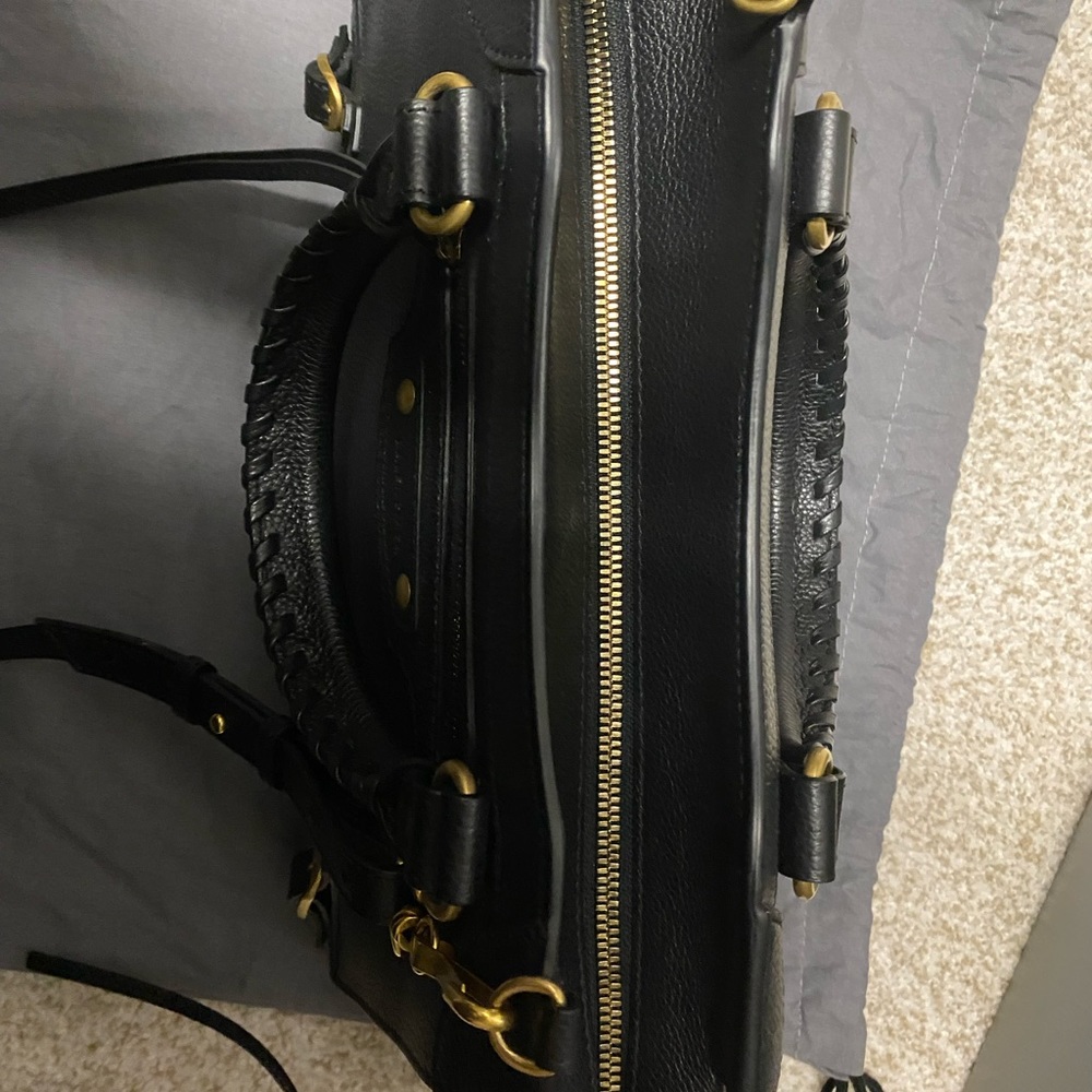 Balenciaga Neo Classic Small Handbag in Black - Picture 5 of 10